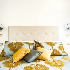 hostly-cisanello-suite-apartment-light-and-colors.it-tuscanyhotel.com/